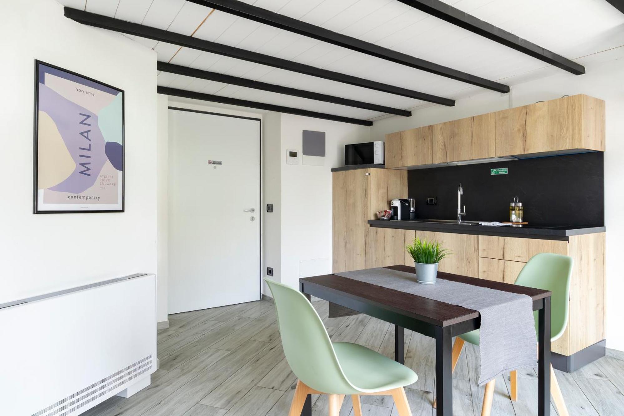 Aprica16 Loft House Milano Appartement Buitenkant foto